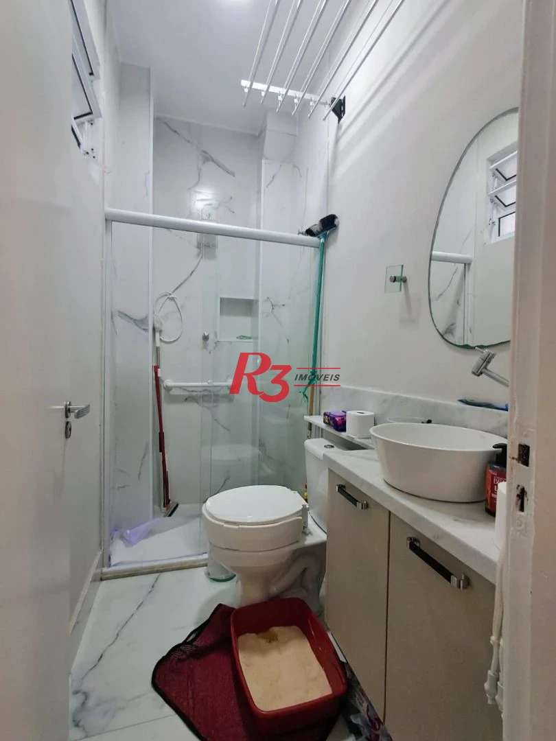 Apartamento com 2 dormitórios à venda, 62 m² por R$ 540.000,00 - Embaré - Santos/SP
