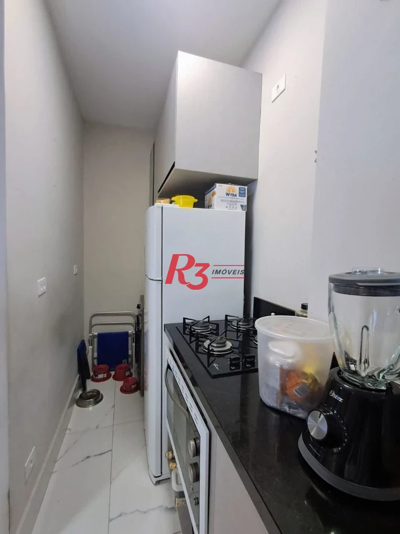 Apartamento com 2 dormitórios à venda, 62 m² por R$ 540.000,00 - Embaré - Santos/SP