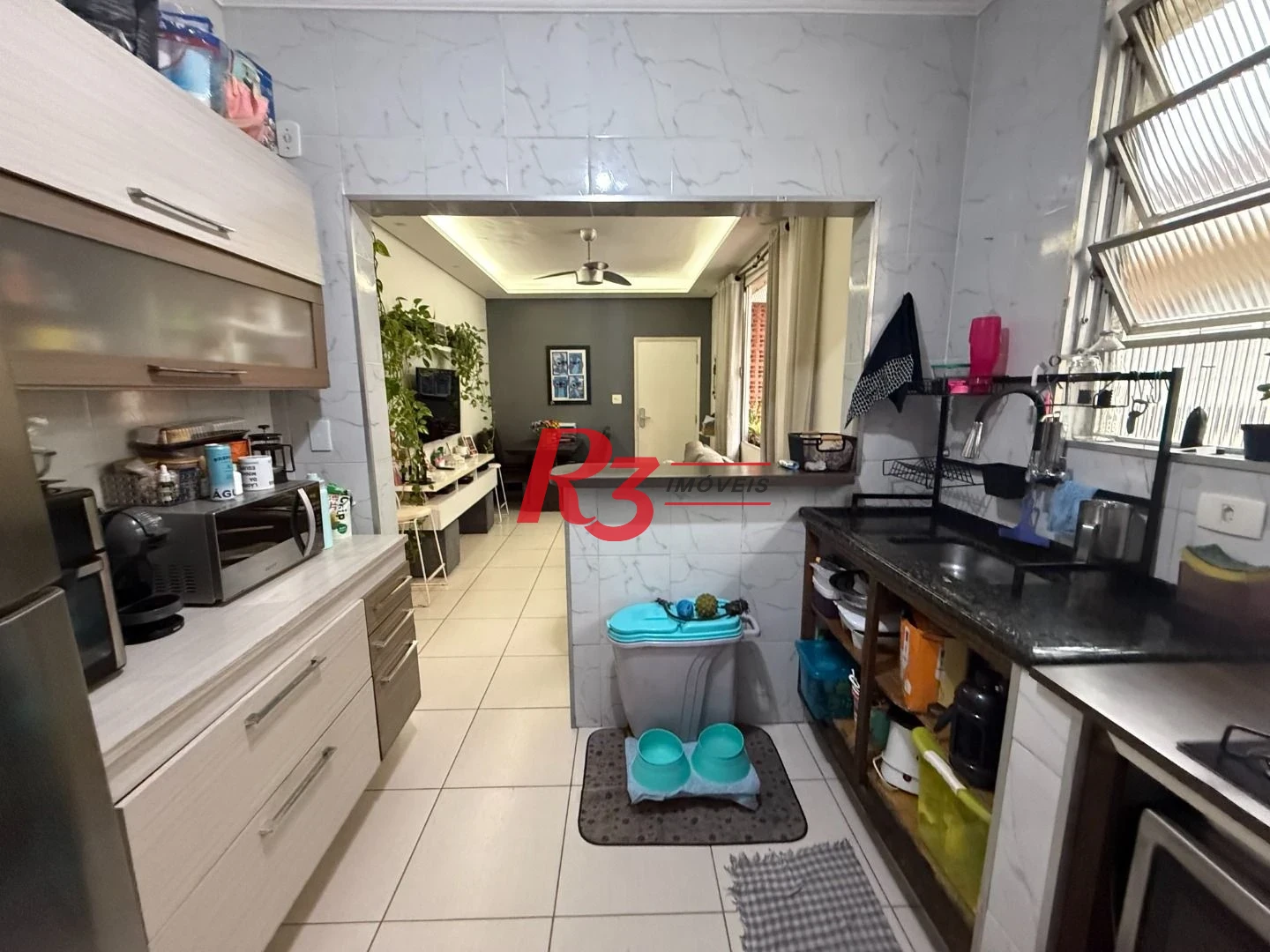 Apartamento com 2 dormitórios à venda, 70 m² por R$ 390.000,00 - Boqueirão - Santos/SP