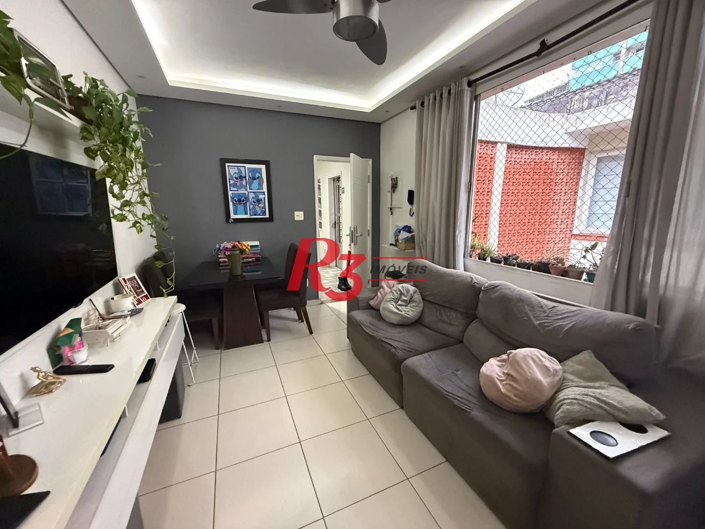 Apartamento com 2 dormitórios à venda, 70 m² por R$ 390.000,00 - Boqueirão - Santos/SP