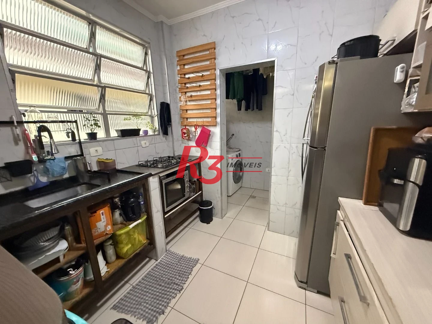 Apartamento com 2 dormitórios à venda, 70 m² por R$ 390.000,00 - Boqueirão - Santos/SP