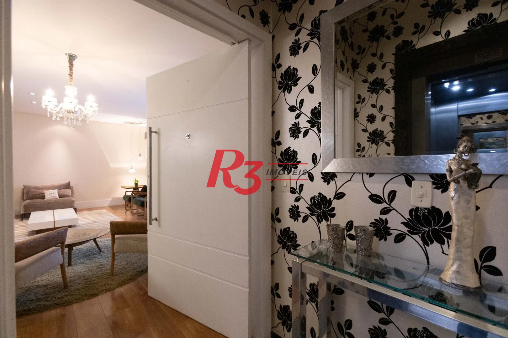Apartamento com 4 dormitórios à venda, 243 m² por R$ 2.780.000,00 - Gonzaga - Santos/SP