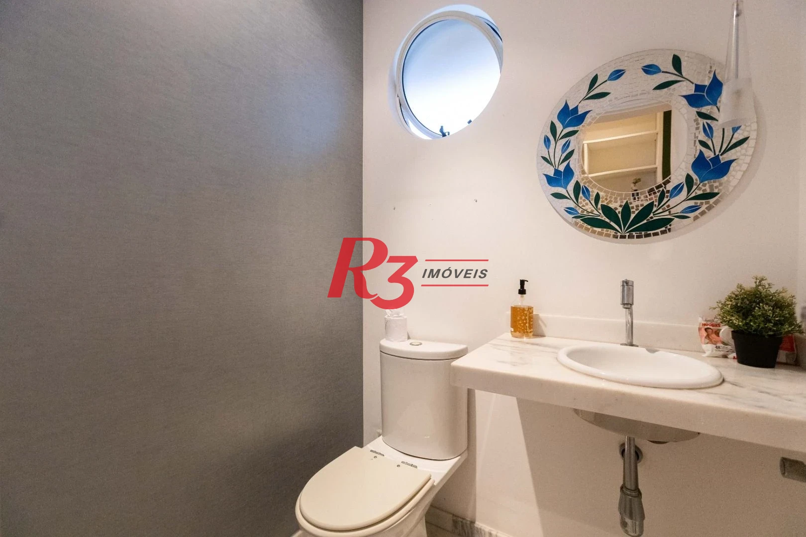 Apartamento com 4 dormitórios à venda, 243 m² por R$ 2.780.000,00 - Gonzaga - Santos/SP