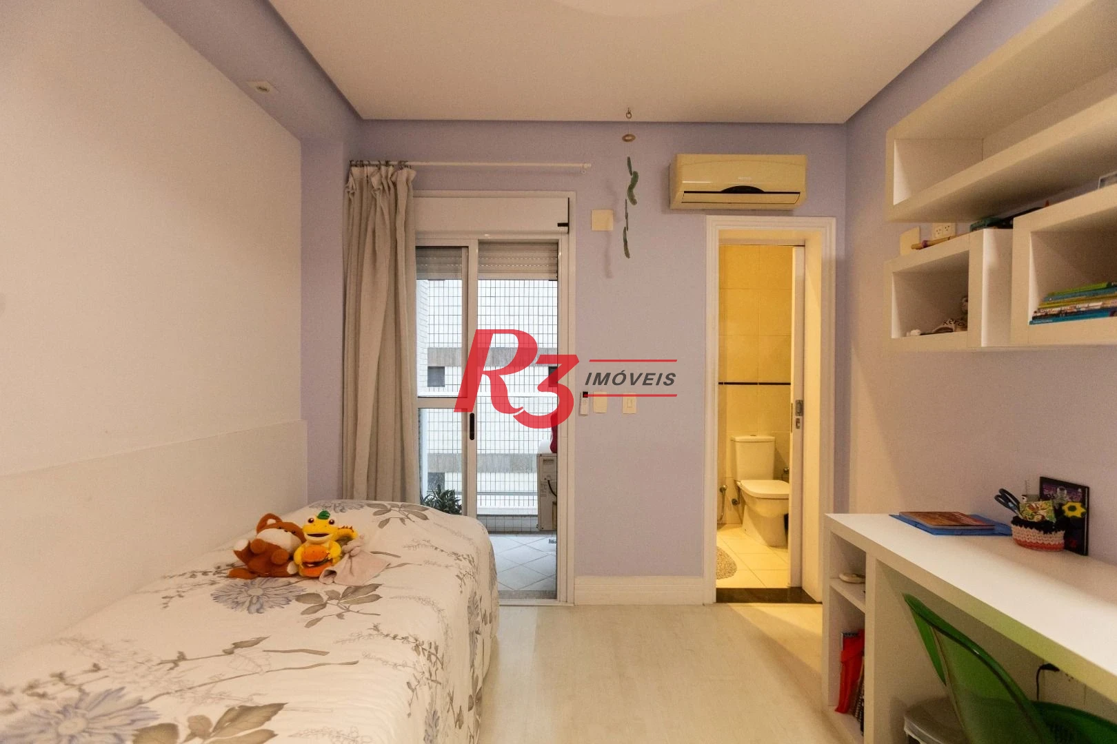 Apartamento com 4 dormitórios à venda, 243 m² por R$ 2.780.000,00 - Gonzaga - Santos/SP