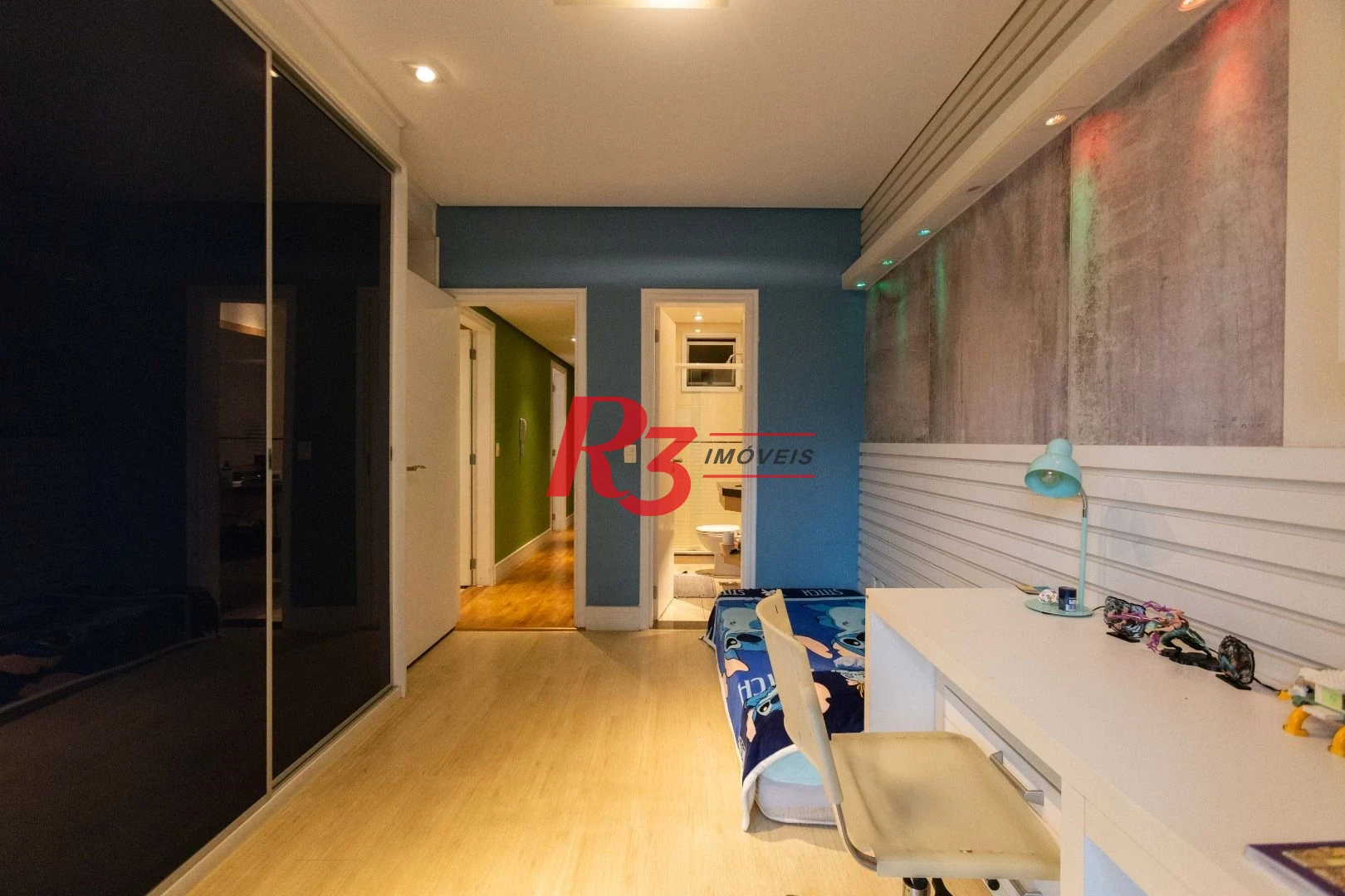 Apartamento com 4 dormitórios à venda, 243 m² por R$ 2.780.000,00 - Gonzaga - Santos/SP