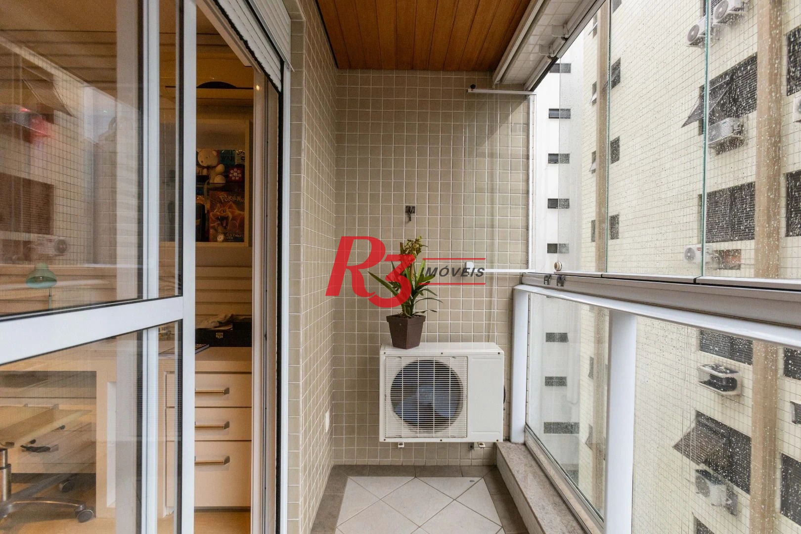 Apartamento com 4 dormitórios à venda, 243 m² por R$ 2.780.000,00 - Gonzaga - Santos/SP