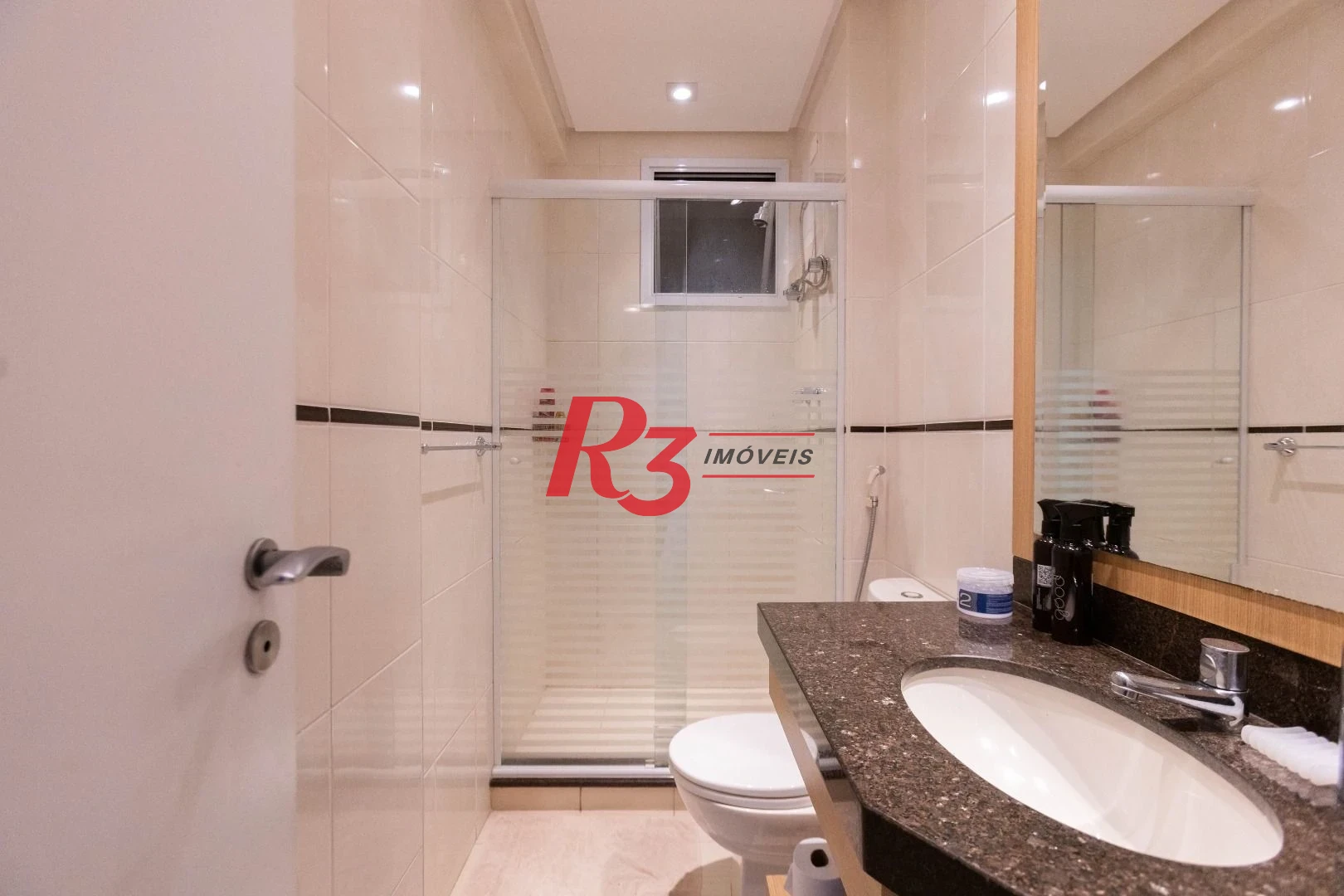 Apartamento com 4 dormitórios à venda, 243 m² por R$ 2.780.000,00 - Gonzaga - Santos/SP