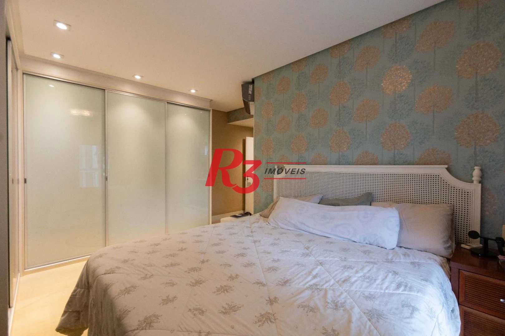 Apartamento com 4 dormitórios à venda, 243 m² por R$ 2.780.000,00 - Gonzaga - Santos/SP