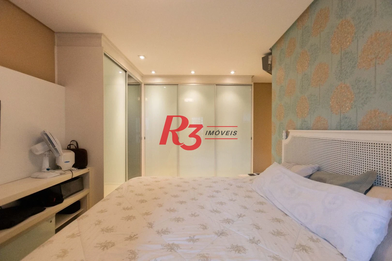 Apartamento com 4 dormitórios à venda, 243 m² por R$ 2.780.000,00 - Gonzaga - Santos/SP