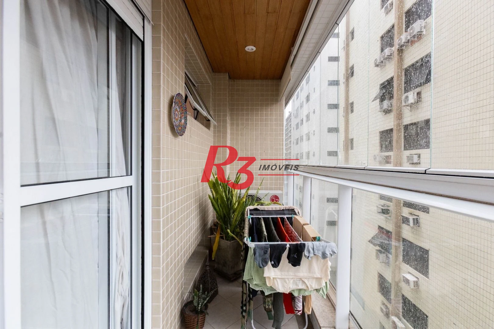 Apartamento com 4 dormitórios à venda, 243 m² por R$ 2.780.000,00 - Gonzaga - Santos/SP