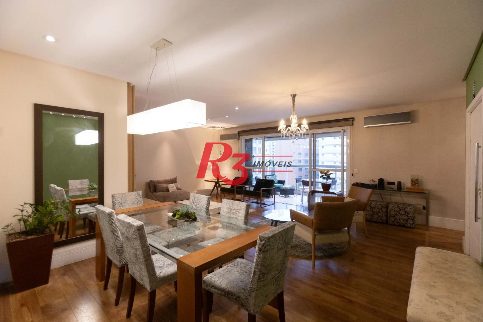 Apartamento com 4 dormitórios à venda, 243 m² por R$ 2.780.000,00 - Gonzaga - Santos/SP