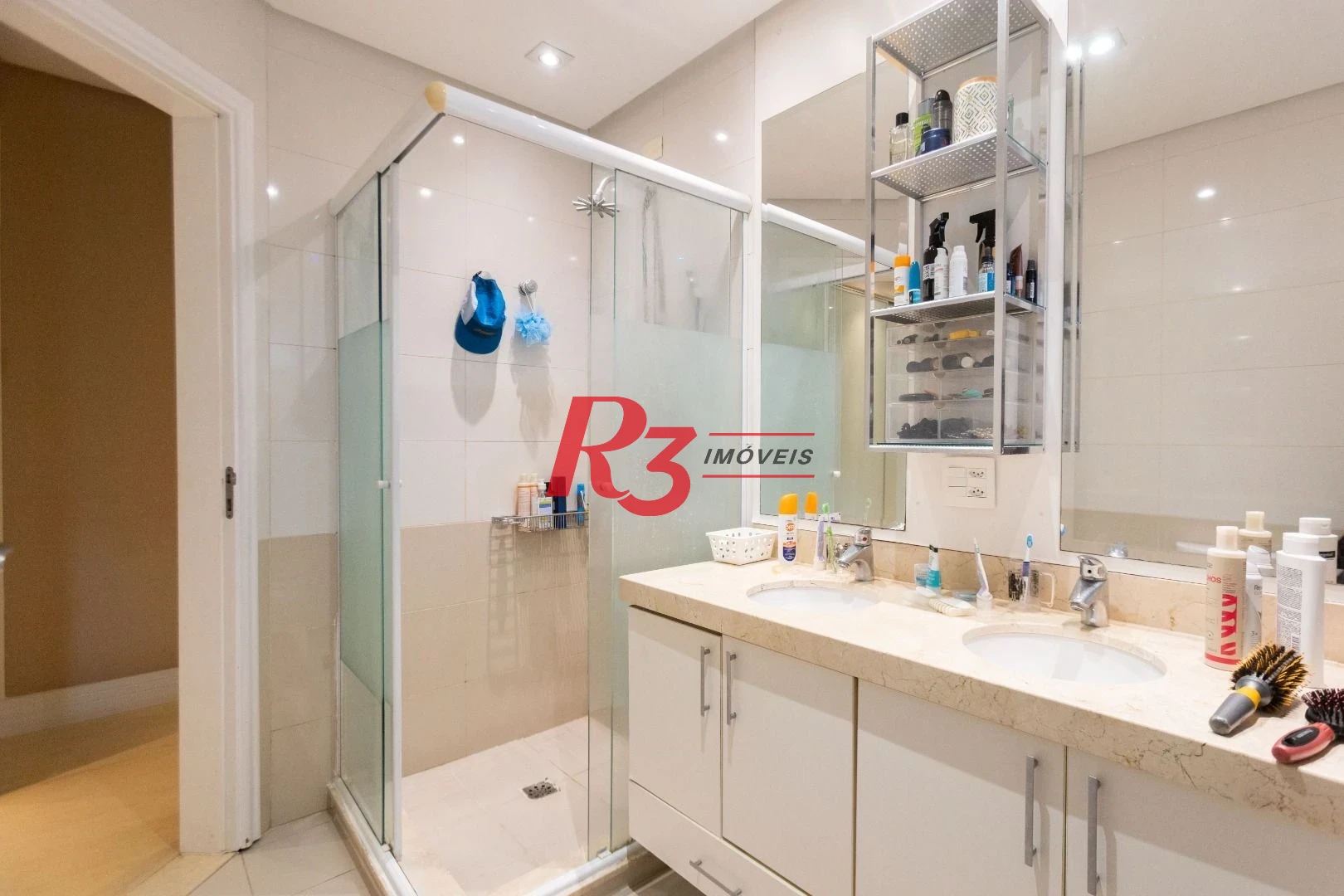 Apartamento com 4 dormitórios à venda, 243 m² por R$ 2.780.000,00 - Gonzaga - Santos/SP