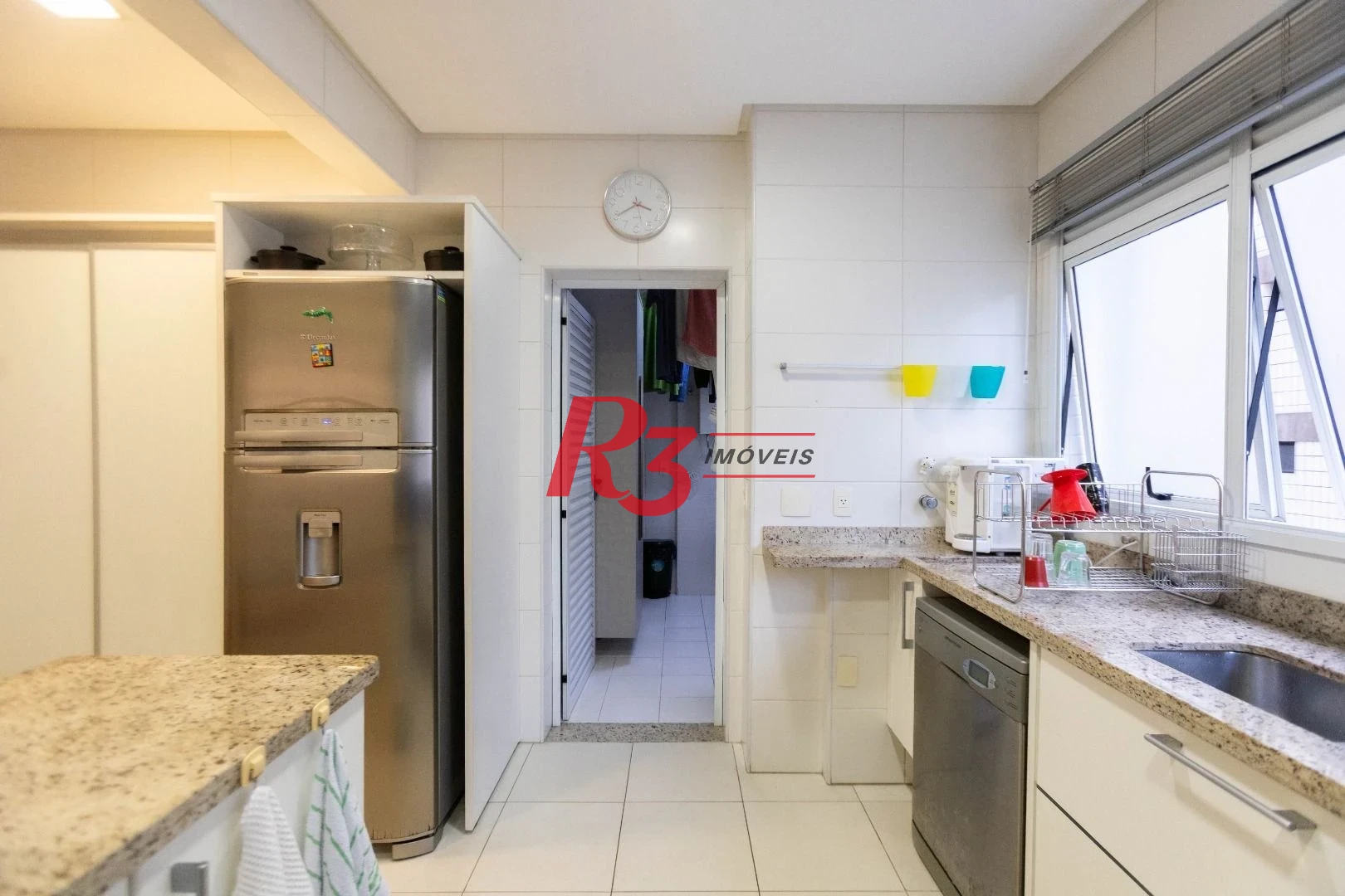 Apartamento com 4 dormitórios à venda, 243 m² por R$ 2.780.000,00 - Gonzaga - Santos/SP