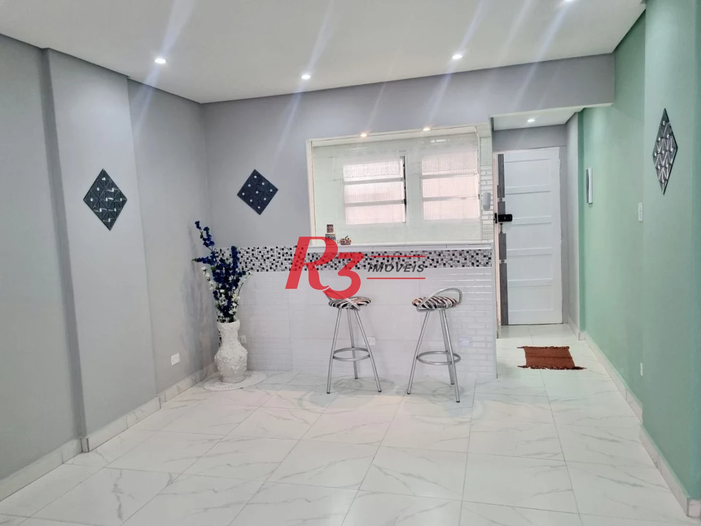 Studio com 1 dormitório à venda, 44 m² por R$ 370.000,00 - Ponta da Praia - Santos/SP