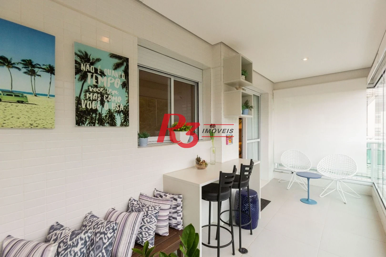 Apartamento com 2 dormitórios à venda, 72 m² por R$ 890.000,00 - José Menino - Santos/SP