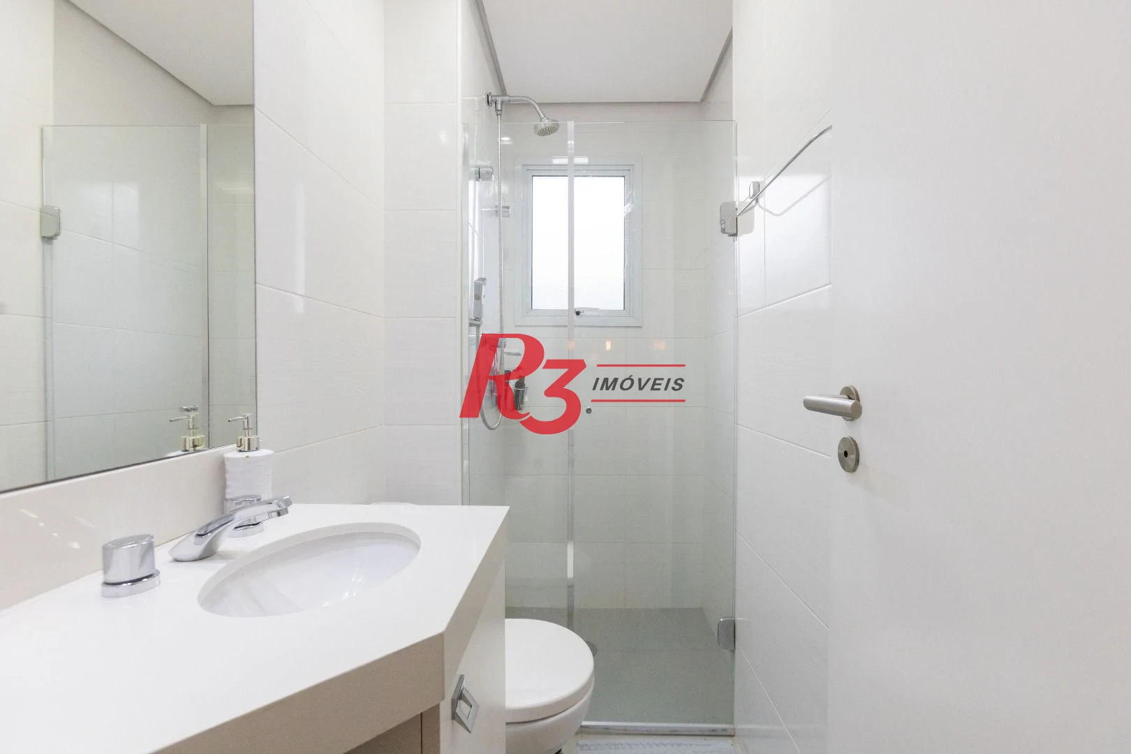 Apartamento com 2 dormitórios à venda, 72 m² por R$ 890.000,00 - José Menino - Santos/SP