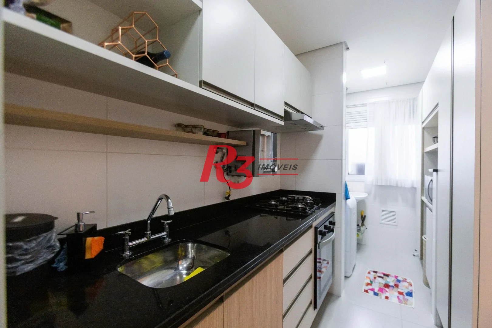 Apartamento com 2 dormitórios à venda, 72 m² por R$ 890.000,00 - José Menino - Santos/SP