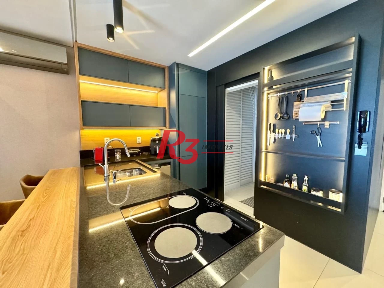 Apartamento à venda, 68 m² por R$ 1.250.000,00 - Aparecida - Santos/SP