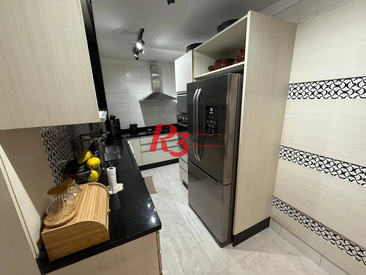 Apartamento com 4 dormitórios à venda, 134 m² por R$ 1.800.000,00 - José Menino - Santos/SP
