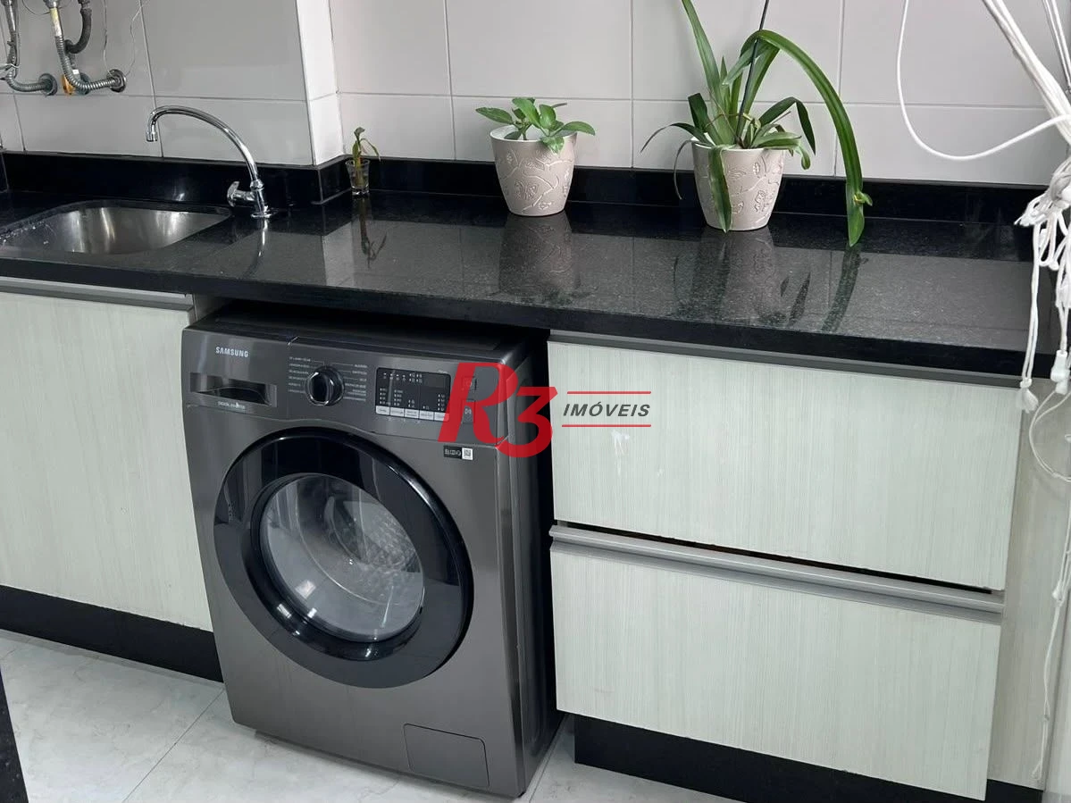 Apartamento com 4 dormitórios à venda, 134 m² por R$ 1.800.000,00 - José Menino - Santos/SP