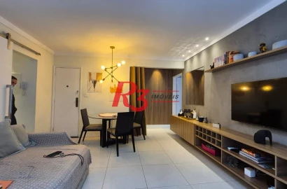 Ótimo apartamento à venda na Pompéia, quadra da praia, reformado, amplo, 2 dorms + office, 1 vaga, elétrica e hidráulica novas, condição especial!!