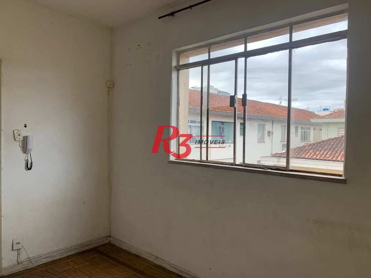 Apartamento com 2 dormitórios à venda, 68 m² por R$ 300.000,00 - Vila Belmiro - Santos/SP