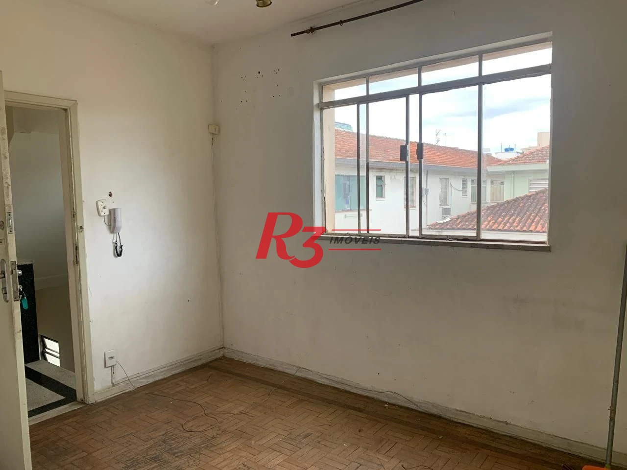 Apartamento com 2 dormitórios à venda, 68 m² por R$ 300.000,00 - Vila Belmiro - Santos/SP