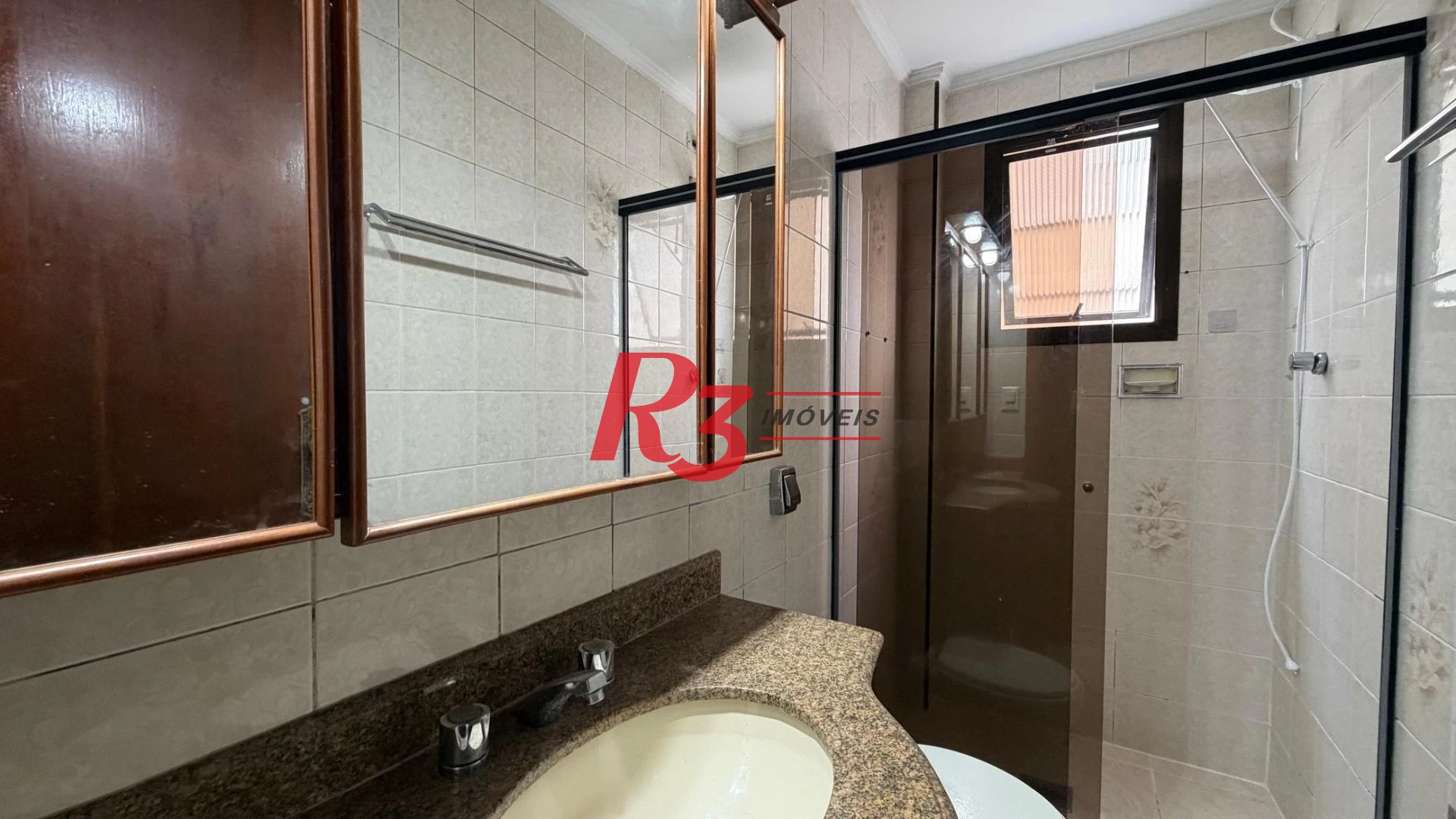Apartamento com 2 dormitórios à venda, 104 m² por R$ 630.000,00 - Marapé - Santos/SP