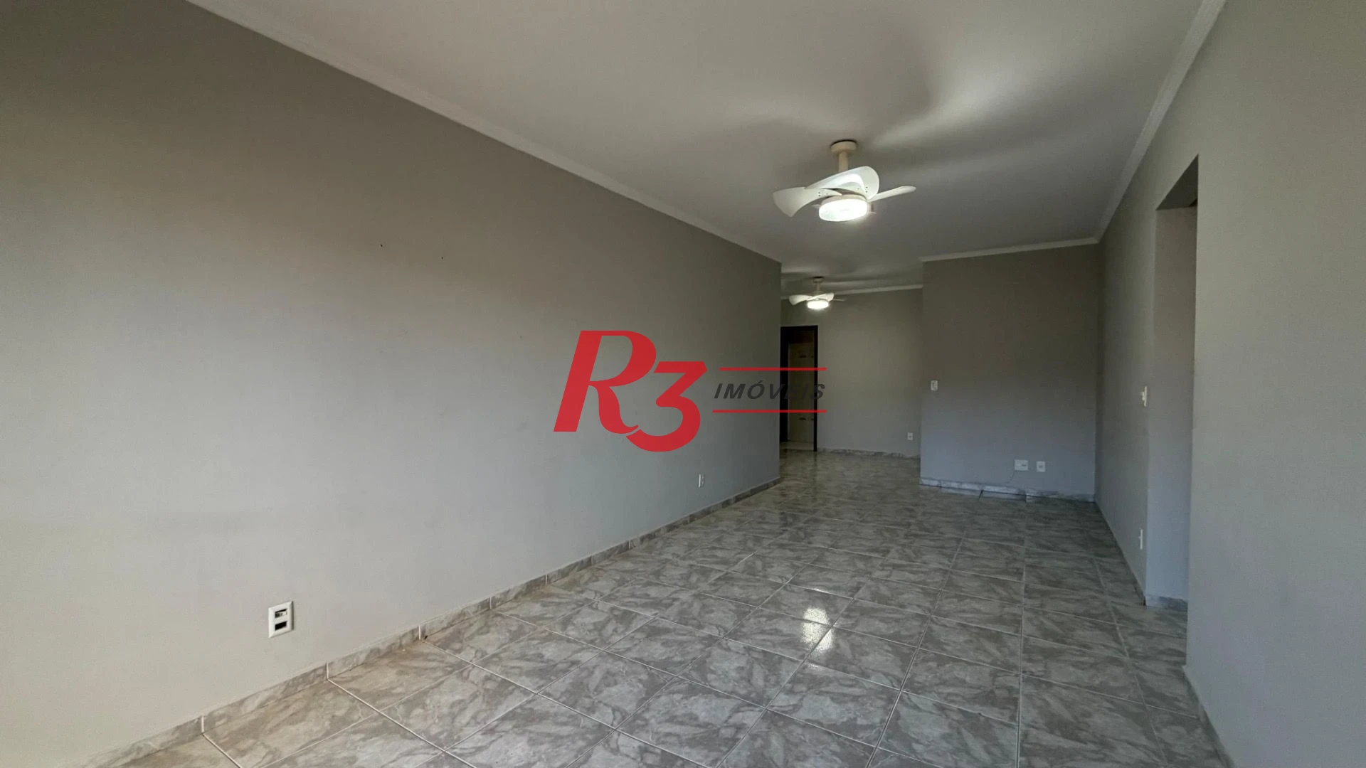 Apartamento com 2 dormitórios à venda, 104 m² por R$ 630.000,00 - Marapé - Santos/SP