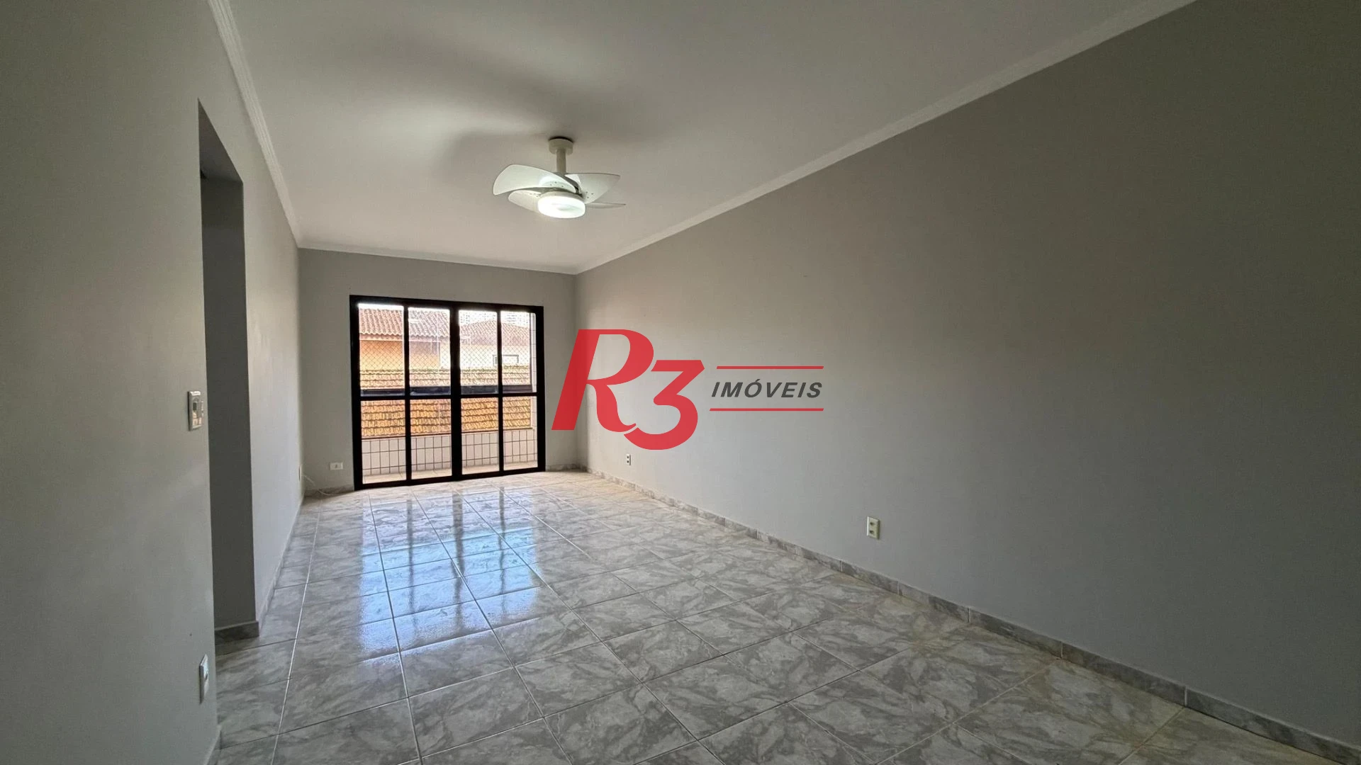 Apartamento com 2 dormitórios à venda, 104 m² por R$ 630.000,00 - Marapé - Santos/SP