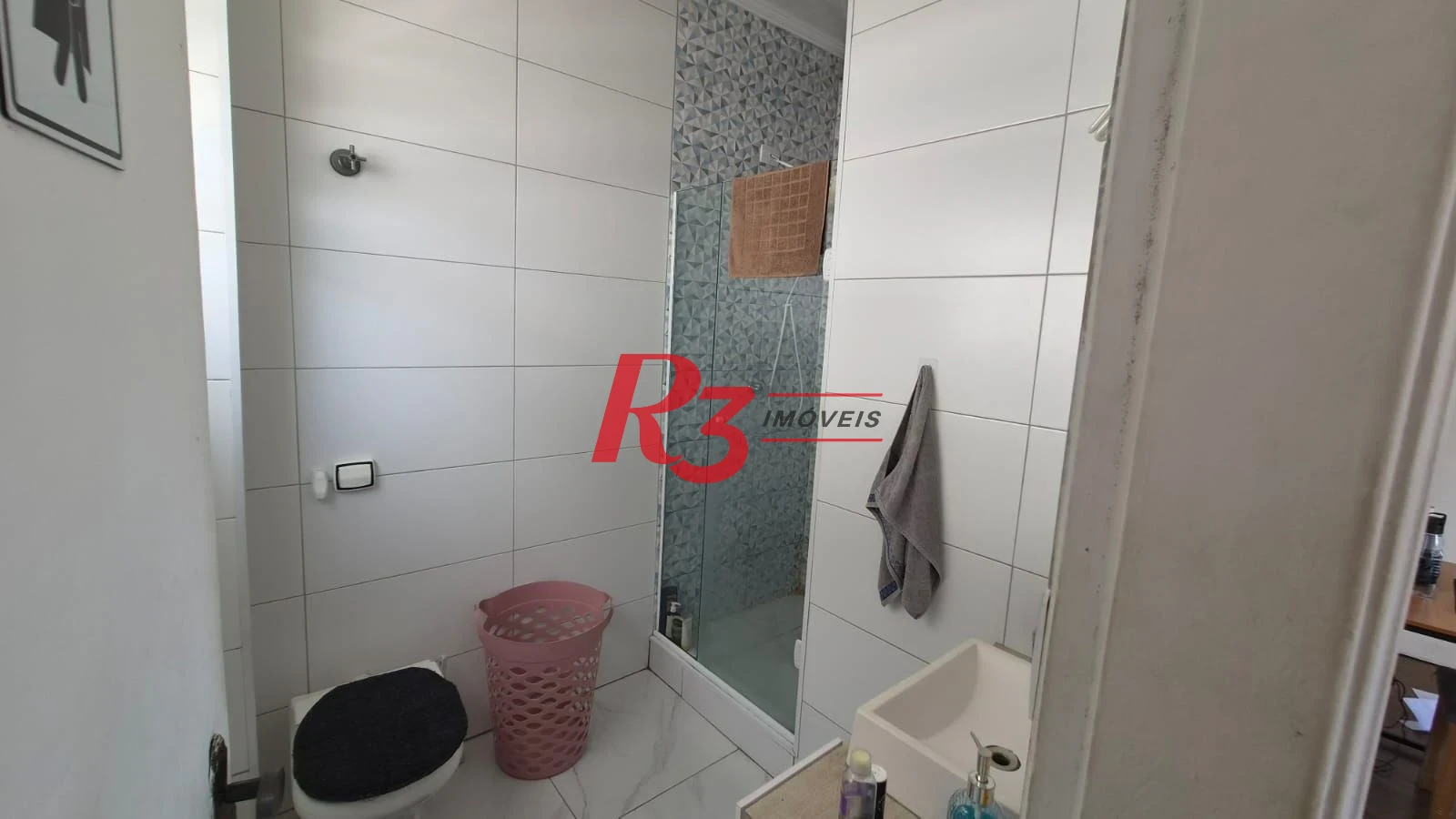 Apartamento com 2 dormitórios à venda, 96 m² por R$ 450.000,00 - Encruzilhada - Santos/SP
