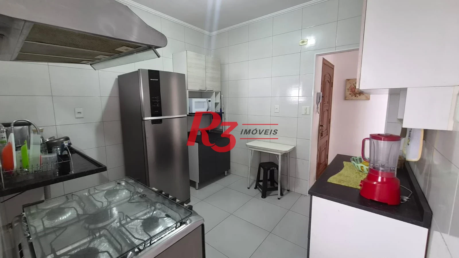 Apartamento com 2 dormitórios à venda, 96 m² por R$ 450.000,00 - Encruzilhada - Santos/SP
