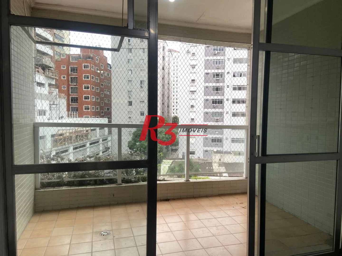 Apartamento com 3 dormitórios à venda, 146 m² por R$ 650.000,00 - José Menino - Santos/SP