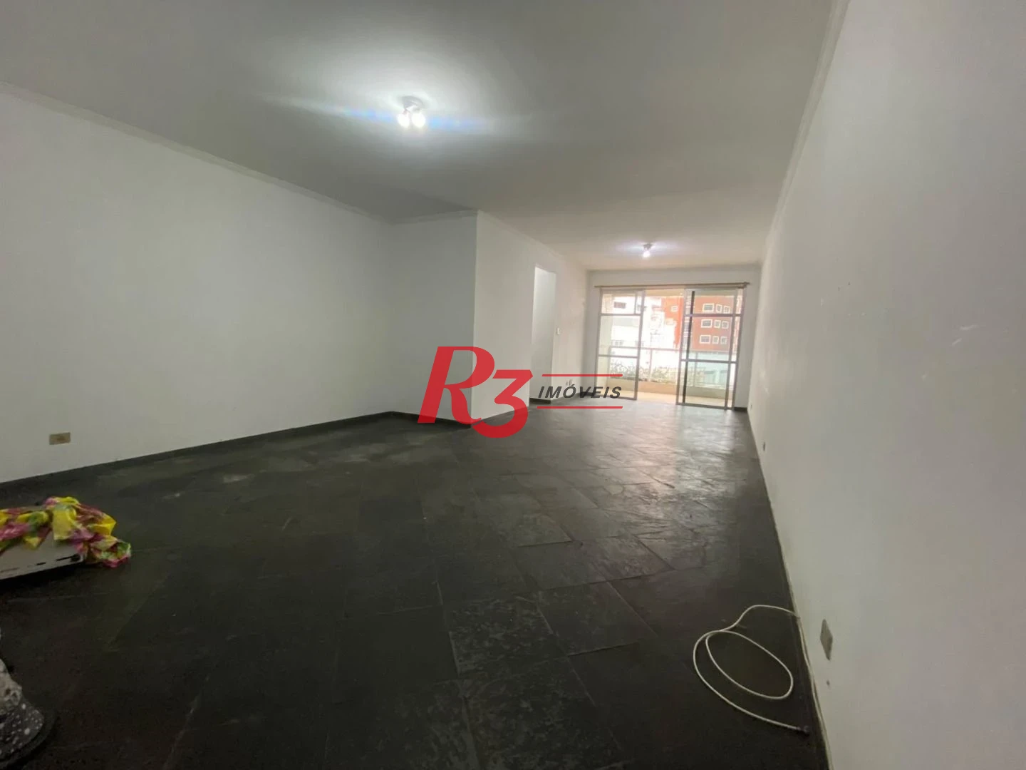 Apartamento com 3 dormitórios à venda, 146 m² por R$ 650.000,00 - José Menino - Santos/SP