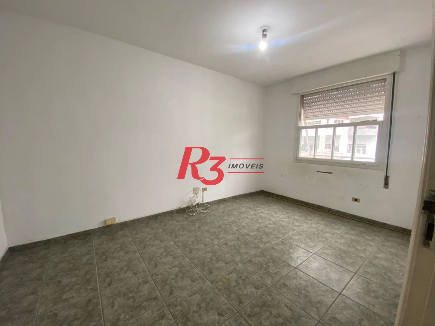 Apartamento com 3 dormitórios à venda, 146 m² por R$ 650.000,00 - José Menino - Santos/SP