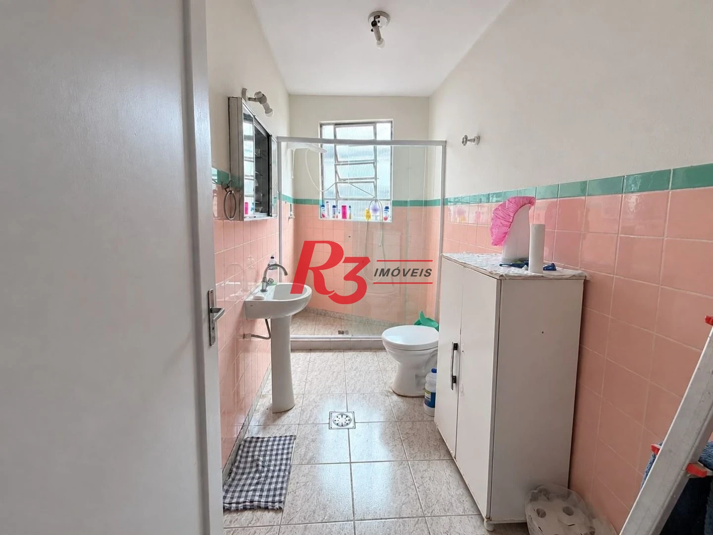 Apartamento com 2 dormitórios à venda, 100 m² por R$ 385.000,00 - Estuário - Santos/SP