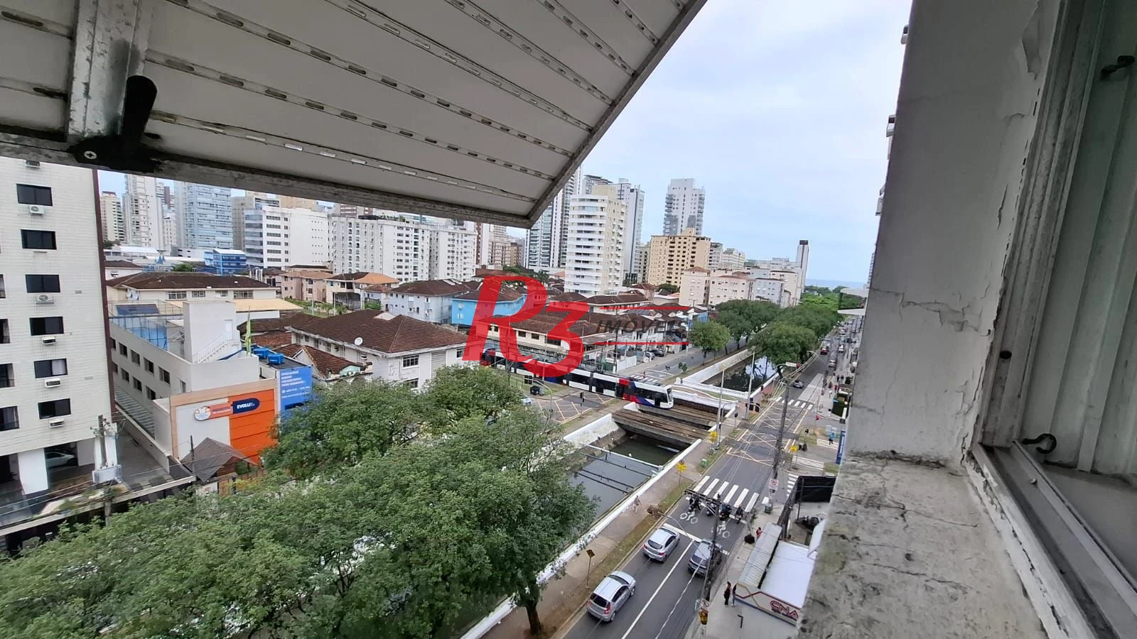 Apartamento com 3 dormitórios à venda, 140 m² por R$ 900.000,00 - Marapé - Santos/SP