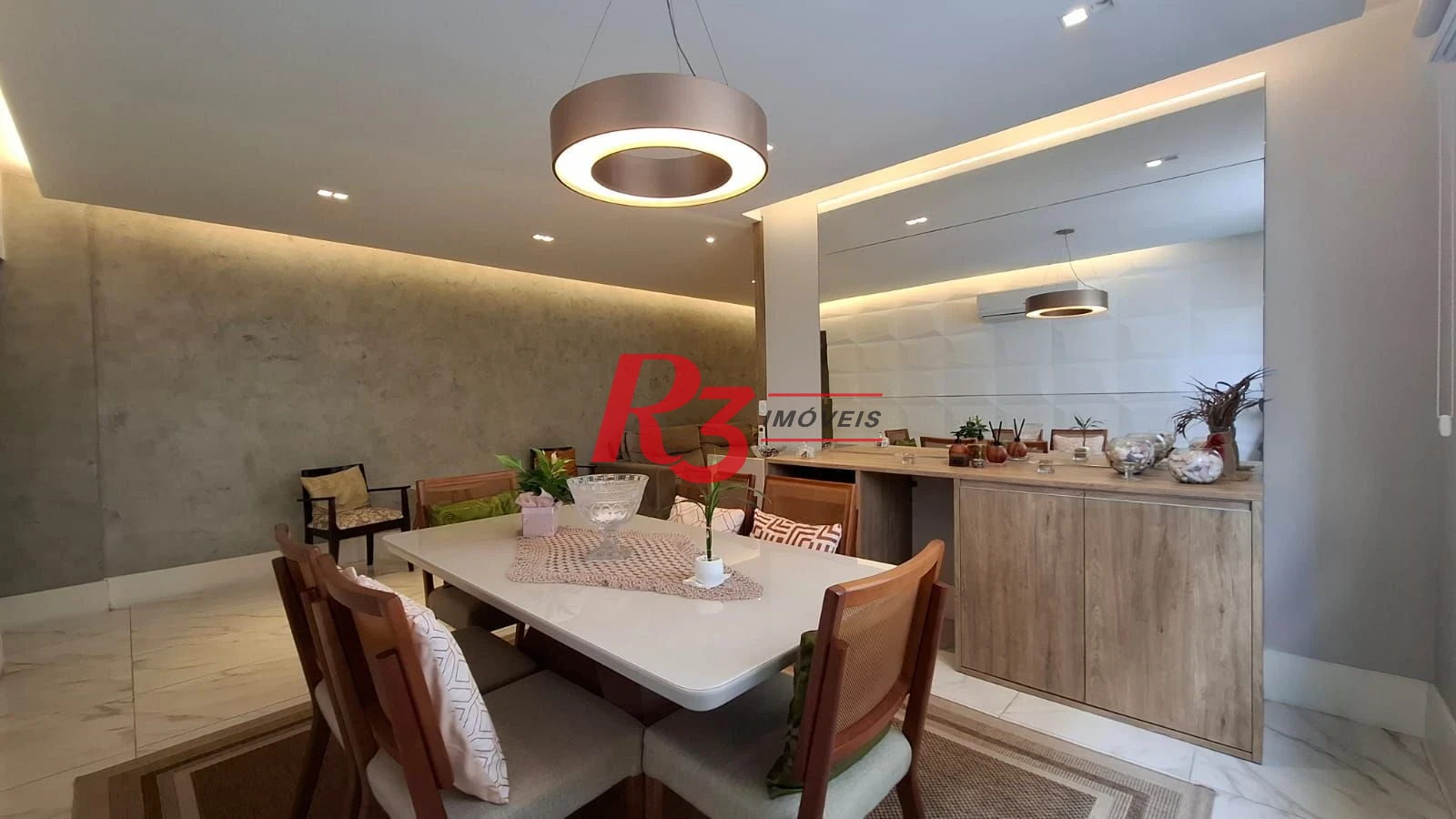 Apartamento com 3 dormitórios à venda, 140 m² por R$ 900.000,00 - Marapé - Santos/SP