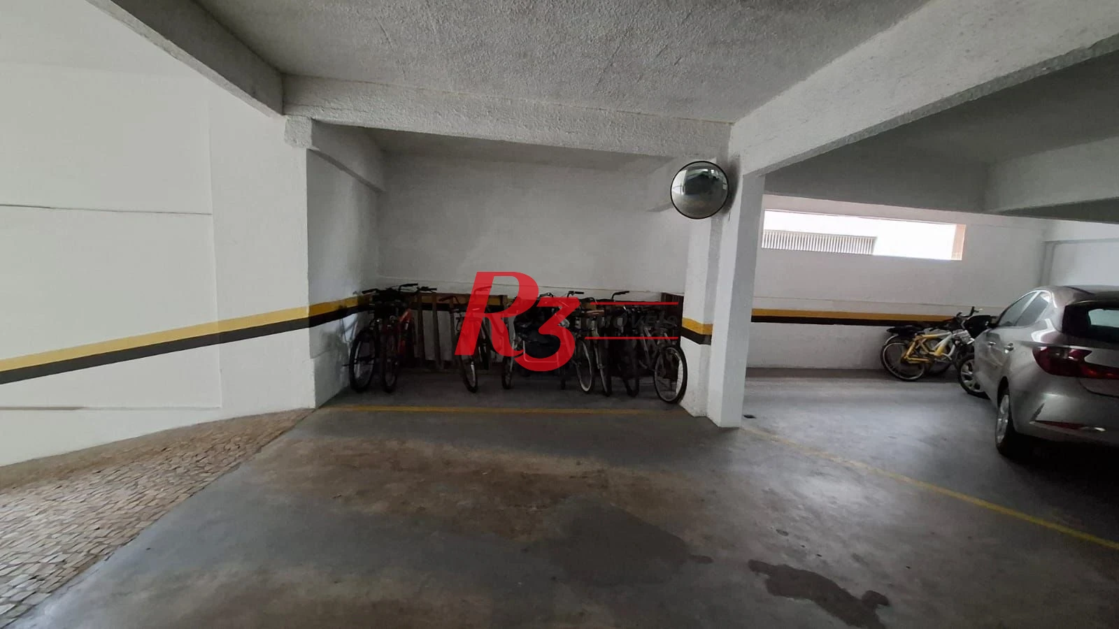 Apartamento com 3 dormitórios à venda, 140 m² por R$ 900.000,00 - Marapé - Santos/SP