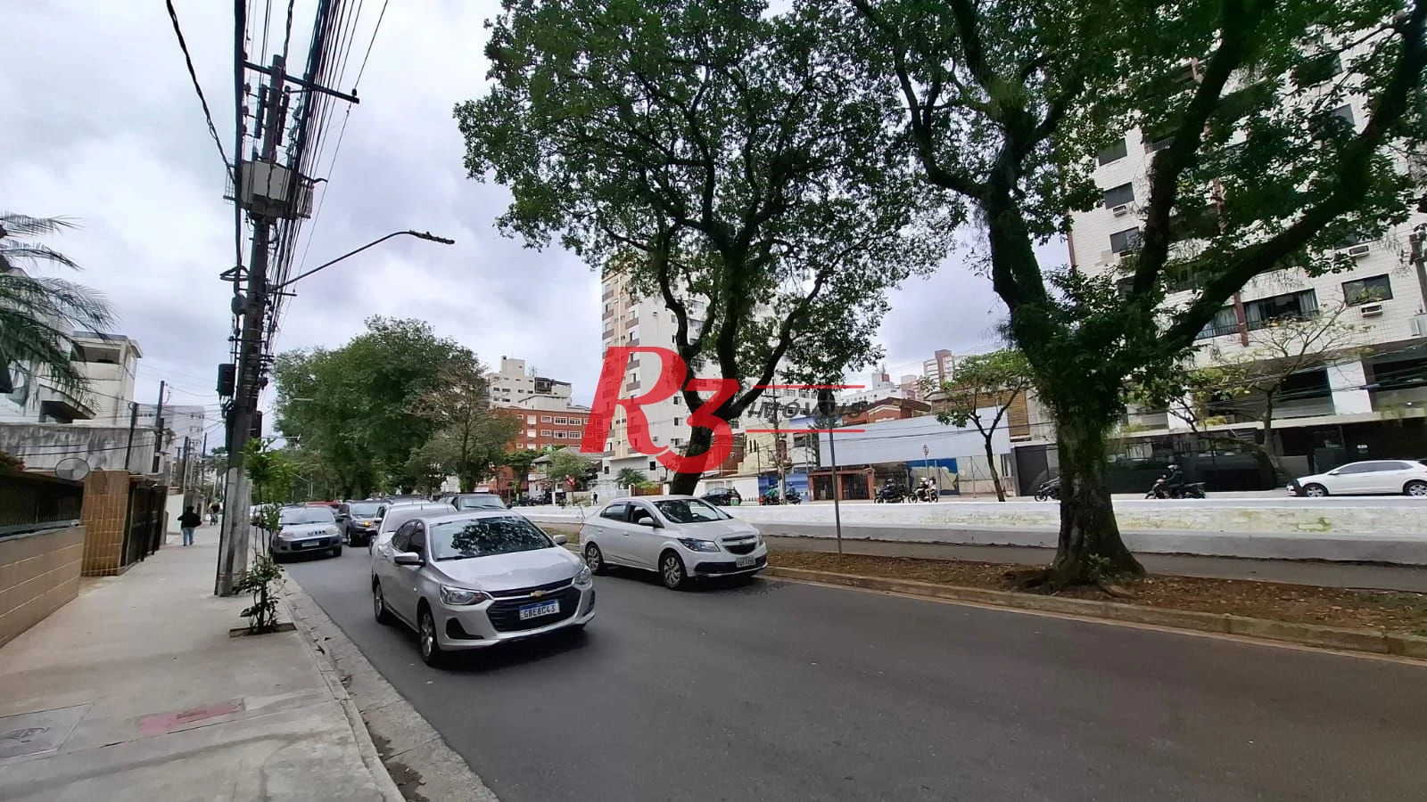 Apartamento com 3 dormitórios à venda, 140 m² por R$ 900.000,00 - Marapé - Santos/SP
