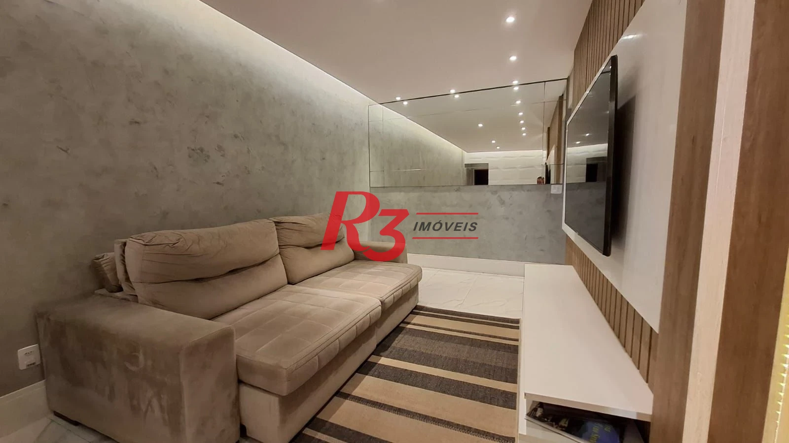 Apartamento com 3 dormitórios à venda, 140 m² por R$ 900.000,00 - Marapé - Santos/SP