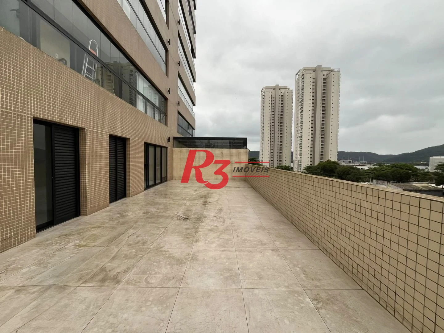 Apartamento Garden com 2 dormitórios à venda, 65 m² por R$ 1.100.000,00 - Ponta da Praia - Santos/SP
