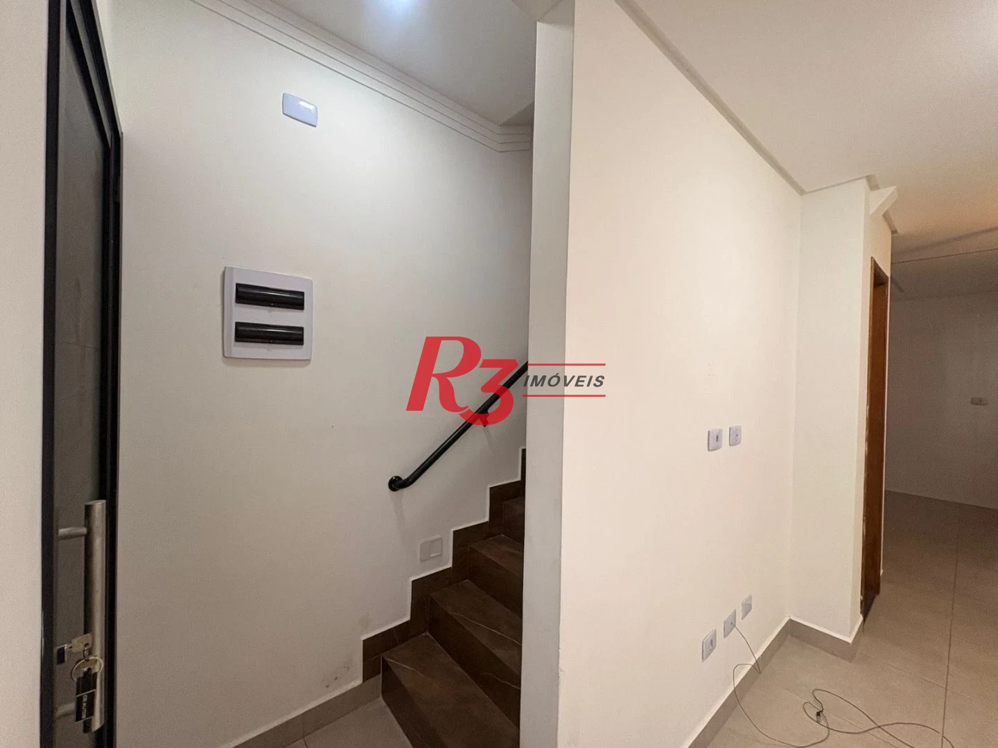 Apartamento com 2 dormitórios à venda, 55 m² por R$ 420.000,00 - Vilamar - Praia Grande/SP