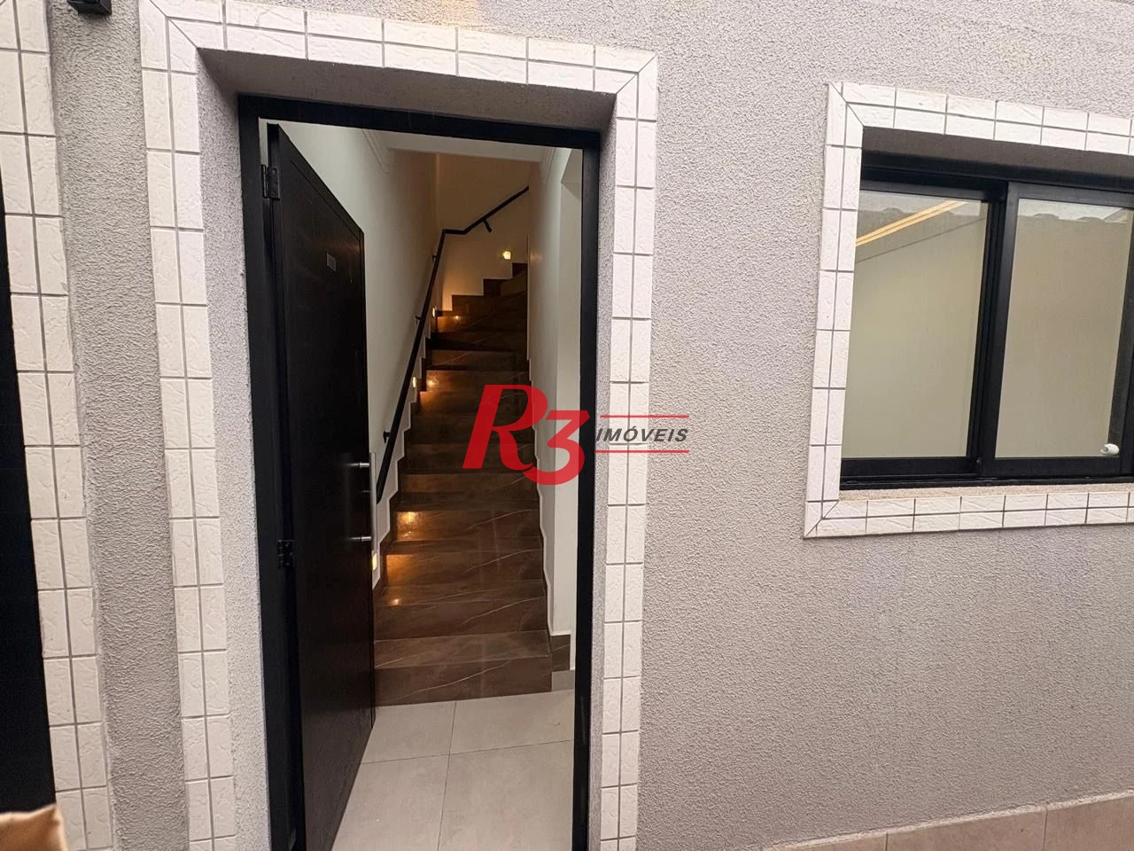 Apartamento com 2 dormitórios à venda, 55 m² por R$ 420.000,00 - Vilamar - Praia Grande/SP