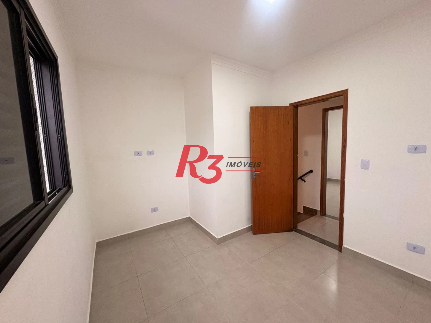 Apartamento com 2 dormitórios à venda, 55 m² por R$ 420.000,00 - Vilamar - Praia Grande/SP