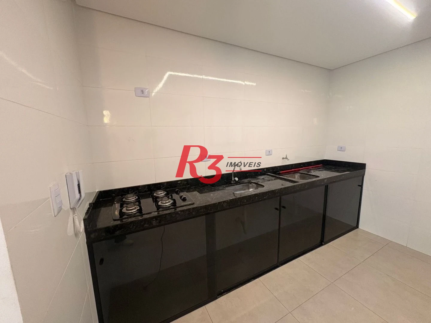 Apartamento com 2 dormitórios à venda, 55 m² por R$ 420.000,00 - Vilamar - Praia Grande/SP