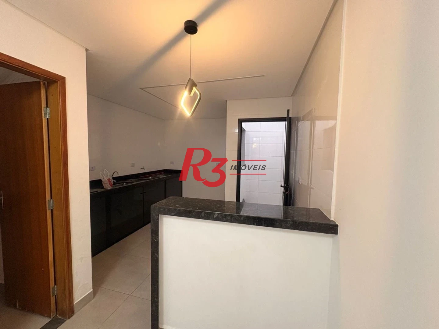 Apartamento com 2 dormitórios à venda, 55 m² por R$ 420.000,00 - Vilamar - Praia Grande/SP