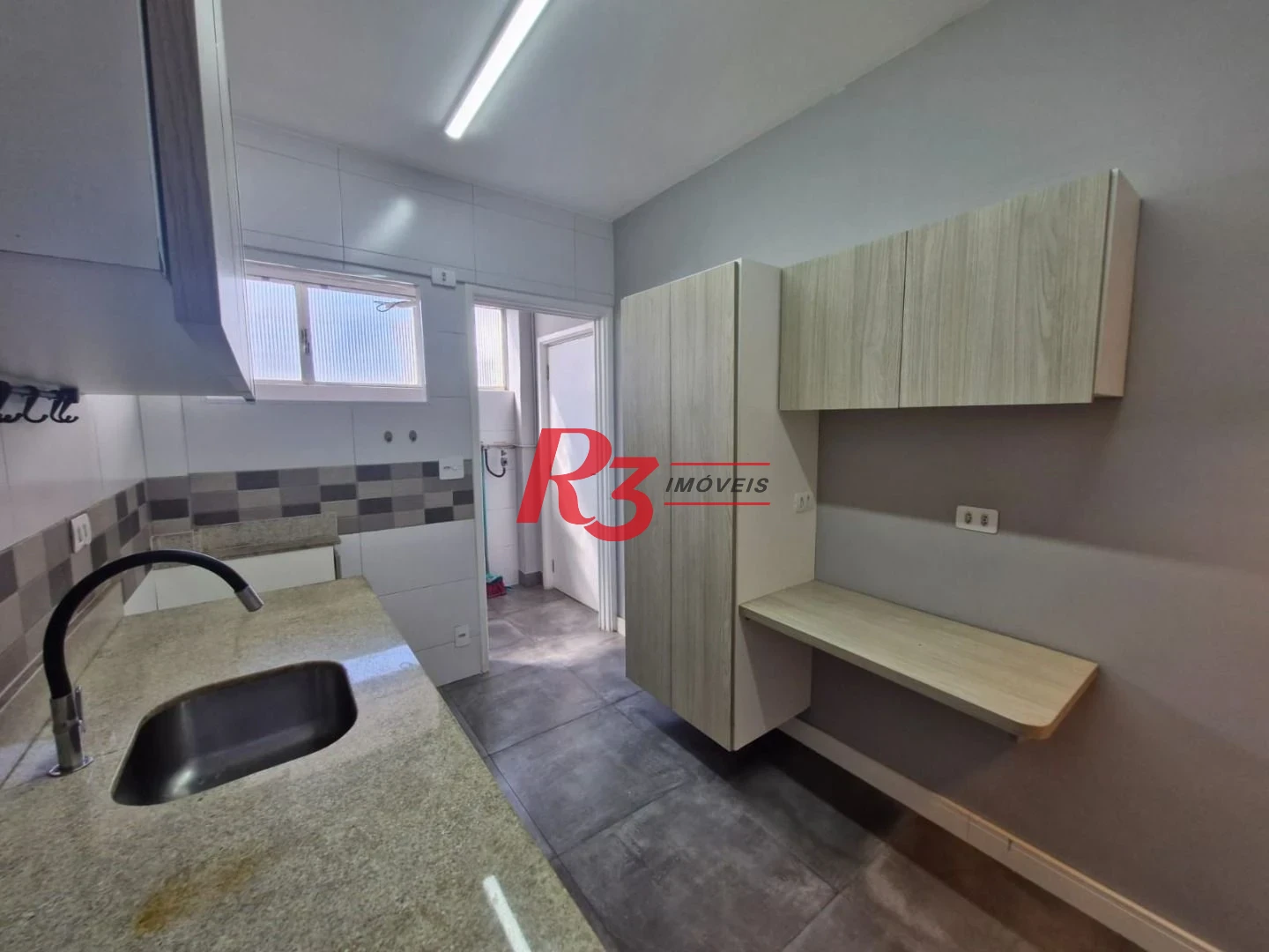 Apartamento com 2 dormitórios à venda, 84 m² por R$ 850.000,00 - Aparecida - Santos/SP