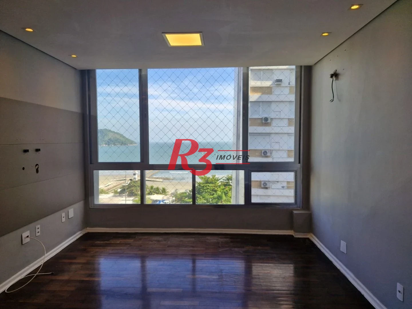 Apartamento com 2 dormitórios à venda, 84 m² por R$ 850.000,00 - Aparecida - Santos/SP