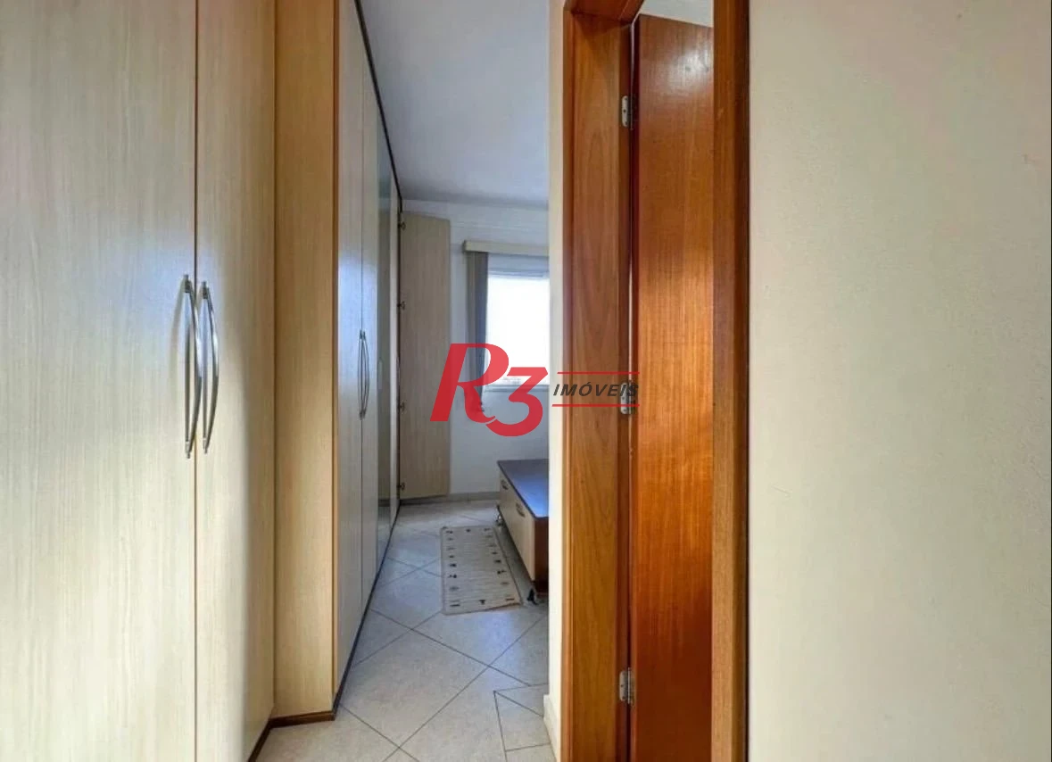 Apartamento com 3 dormitórios à venda, 120 m² por R$ 1.600.000,00 - Embaré - Santos/SP